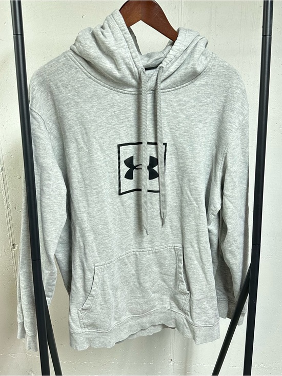 Under Armour Tops - Under Armour Heather Gray Pullover Hoodie